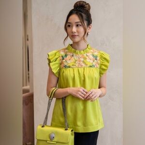 THML Lime Green Floral Embroidered Blouse NWOT Ptp 21”